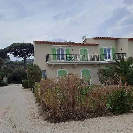 Mer, 6 Couchages Maxime Apartment *